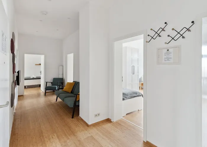 Big Apartments, Big Bathrooms, Single Beds, Perfect For Groups 公寓