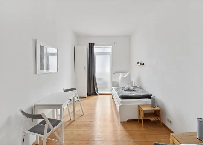 公寓 Big Apartments, Big Bathrooms, Single Beds, Perfect For Groups *