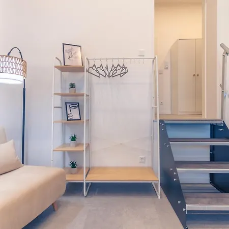 Big Apartments, Big Bathrooms, Single Beds, Perfect For Groups Appartement